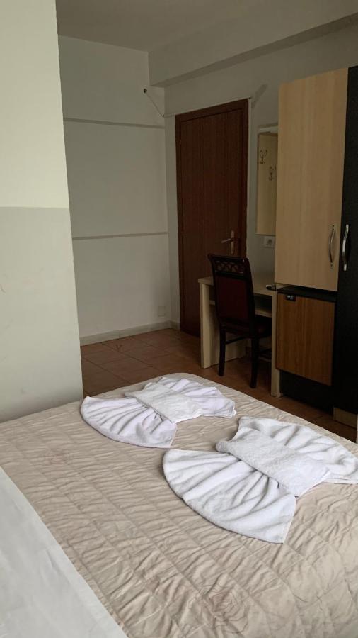 Guest House De Rada Tirana Extérieur photo