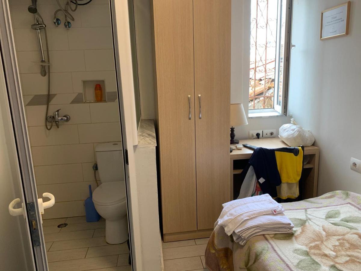Guest House De Rada Tirana Extérieur photo