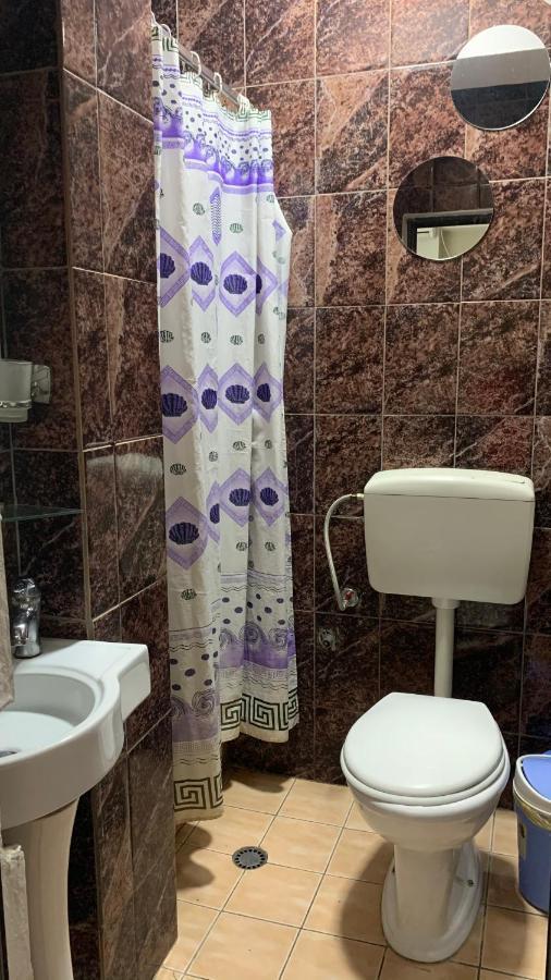 Guest House De Rada Tirana Extérieur photo