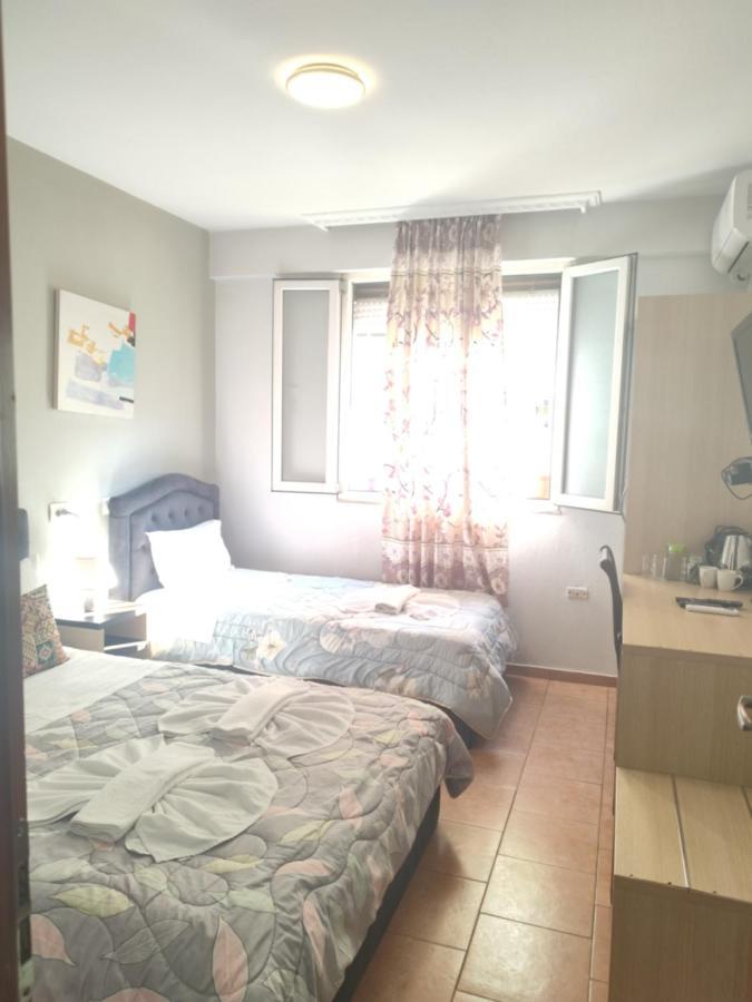 Guest House De Rada Tirana Extérieur photo